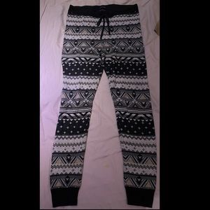 American Eagle Women’s Sweater Leggings